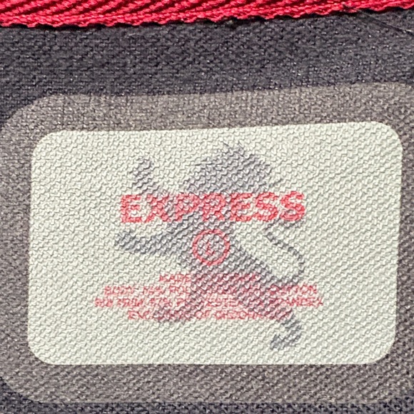 Express Gray and Red Label - Picture 2 of 4